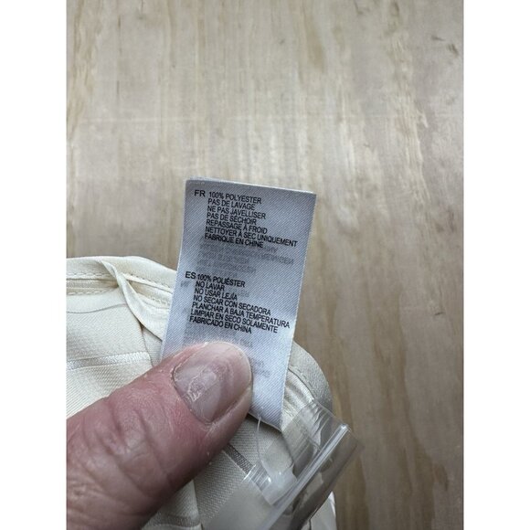 Reiss Lilea Satin Shorts Ivory Sz 6 Cream Pinstripe High Rise Classy Tailored - Picture 4 of 7